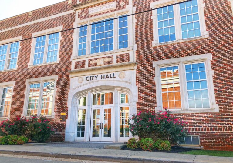 Photo of Canton, GA City Hall entrance